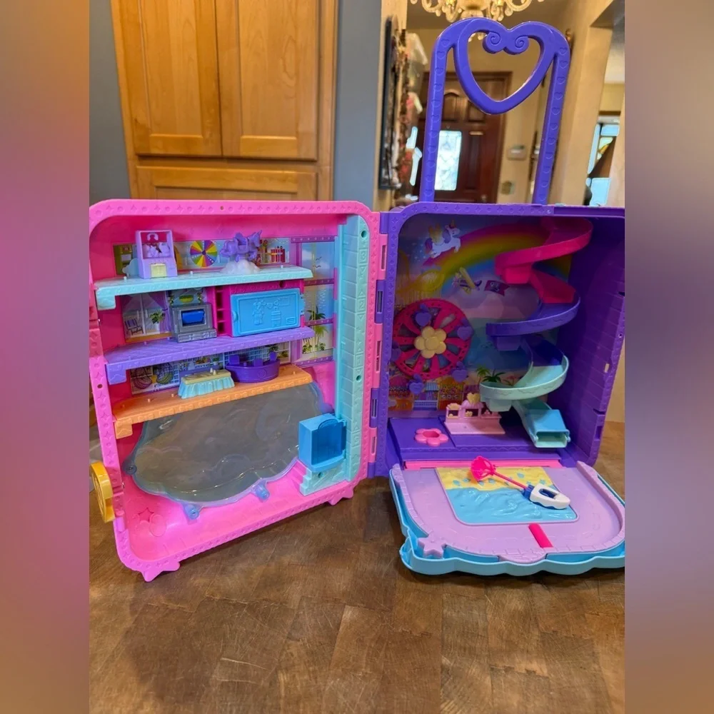 Mattel Pink Polly Pocket Unicorn Party Rolling Case Resort with Purple Handle